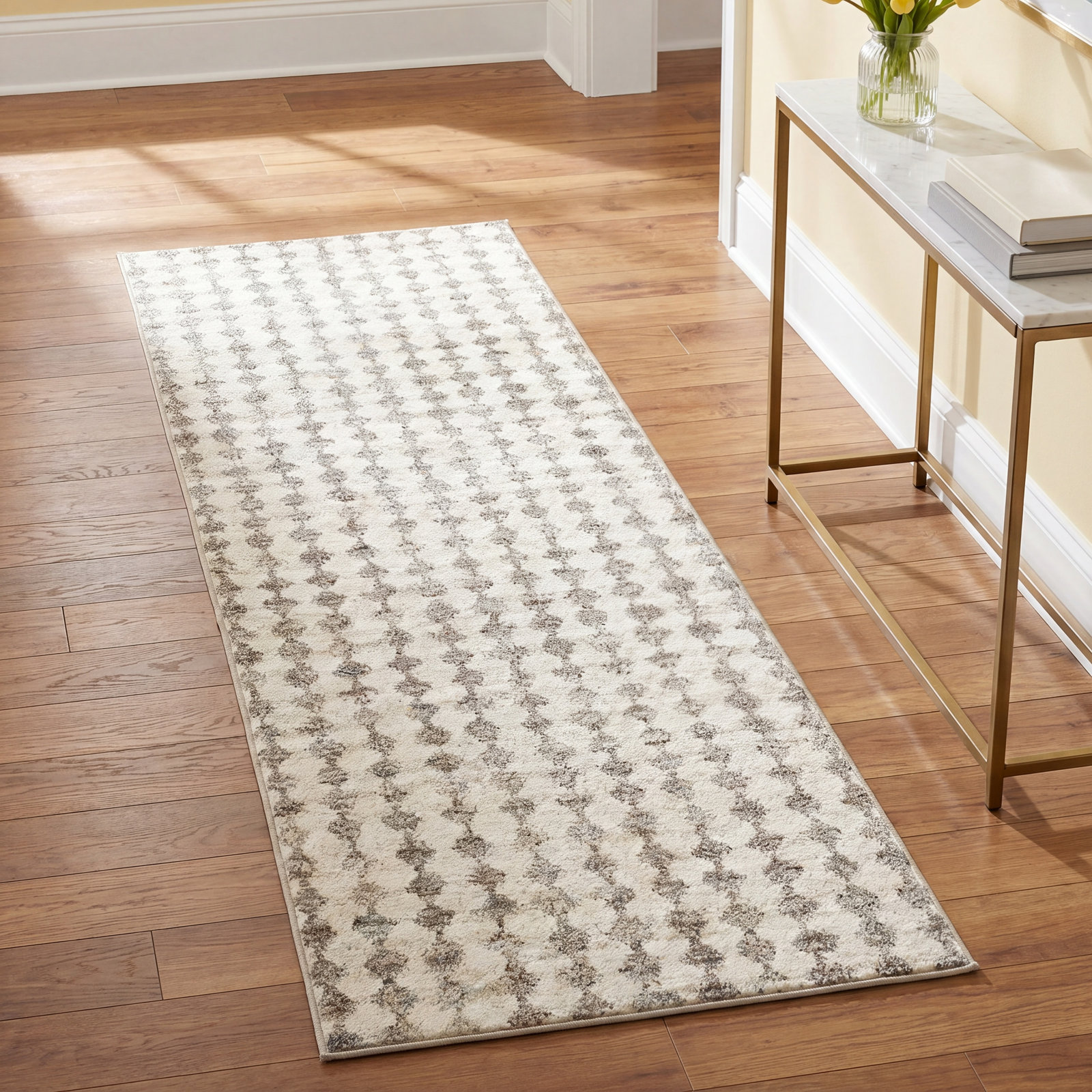 Izzy Grey Machine Washable Geometric Rug, Runner 2'6" x 8'