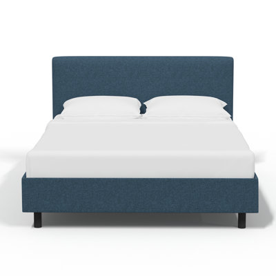 Pyburn Platform Bed
