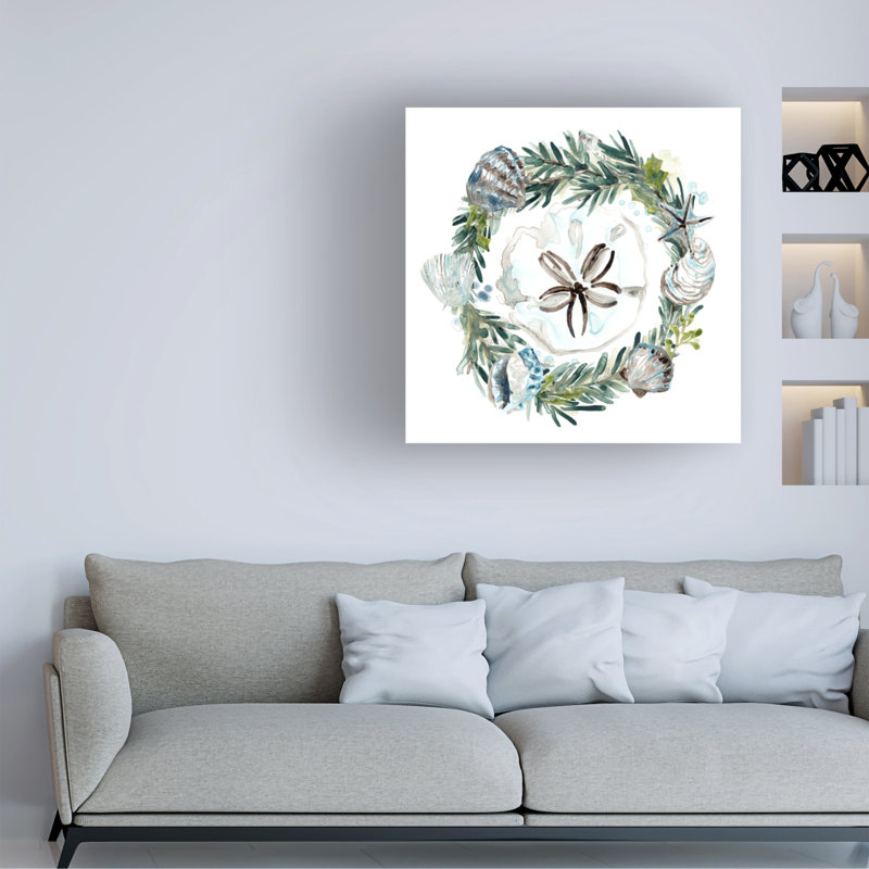 «Coastal Christmas Shell II» par June Erica Vess - impression sur toile tendue, H 35 po x l 35 po x P 2 po