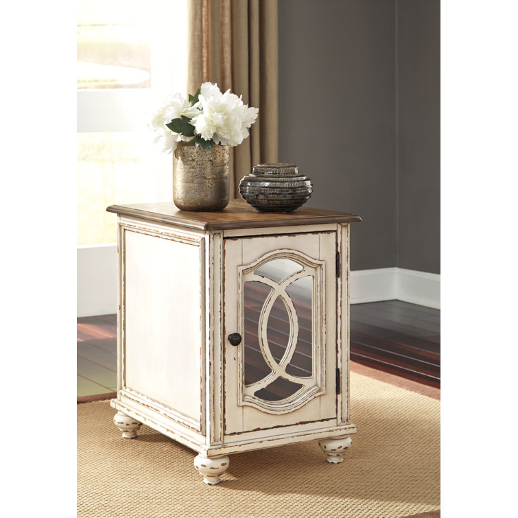 Dariyan End Table Set
