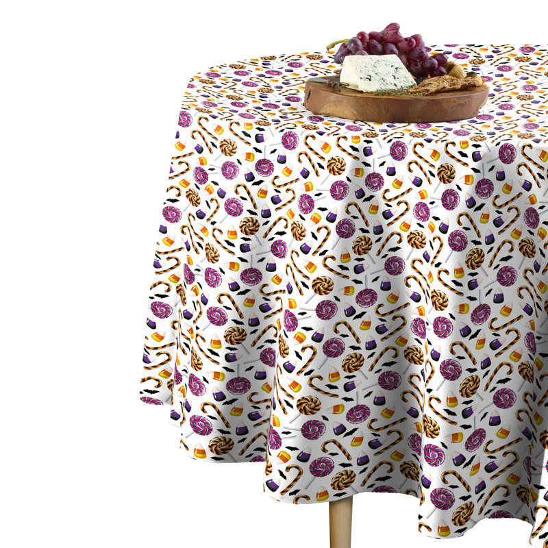 Mayer Geometric Round Tablecloth, 102" W x 102" L