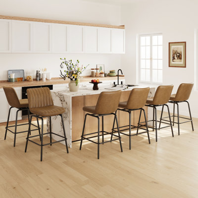 Tabouret de bar pivotant moderne avec siège en similicuir et structure en métal, tabouret à hauteur de comptoir sans accoudoirs avec repose-pieds