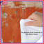 Édredon orange et beige abstrait-126684719
