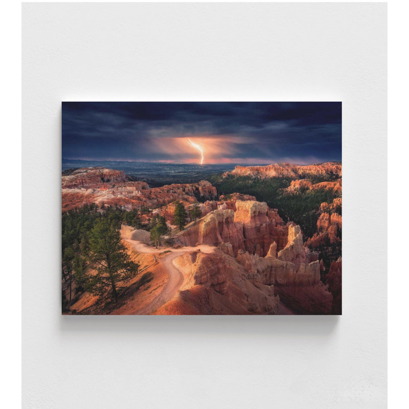 «Lightning Over Bryce Canyon»: paysage de tempête dramatique, H 5 po x l 7 po, Impression sans cadre, Ne s’applique pas