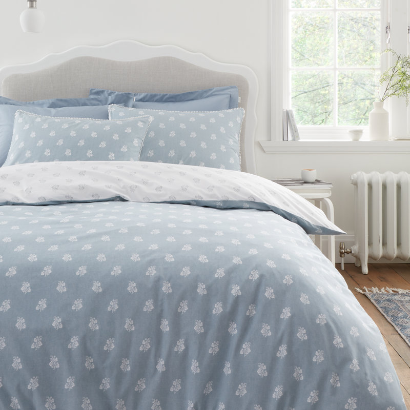 Esme Floral 200 Thread Count Cotton Reversible Duvet Cover Set, King Duvet Cover + 2 Standard Pillowcases