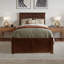 Lit plateforme en bois massif avec pied de lit et tiroirs de rangement Nantucket-96140424-96140422