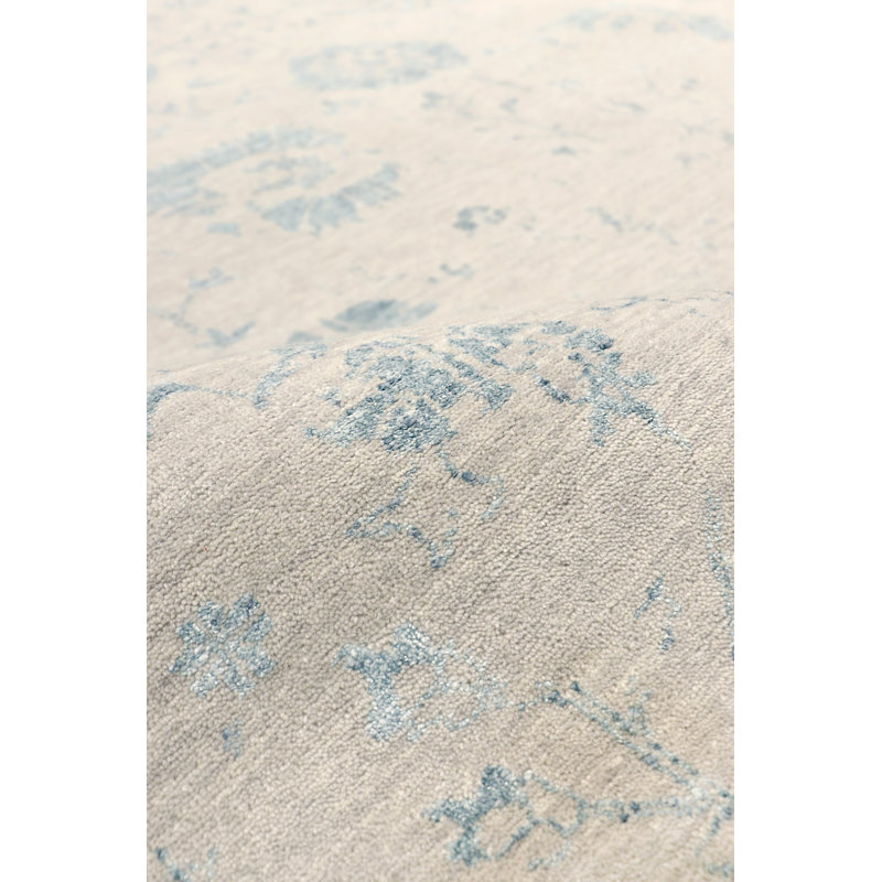 Hand Knotted Abstract Area Rug in Silver/Aqua