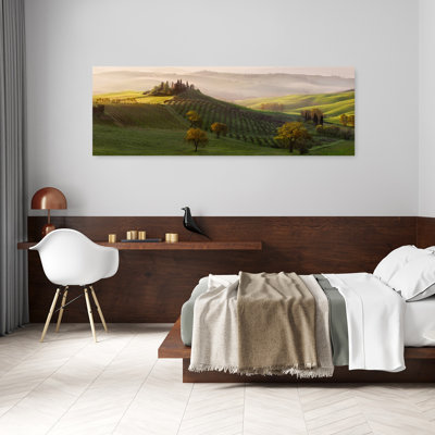 Tutte Le Strade Portano, un belvédère abstrait contemporain, paysage de cyprès, art mural