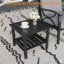 Table d'appoint d'extérieur 19 po carrée en métal noir, table de bout pour terrasse toutes saisons à 2 niveaux