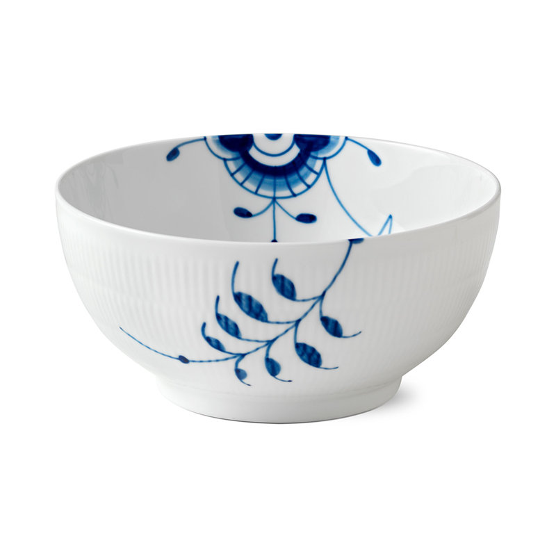 Royal Copenhagen Blue Fluted Mega 104.8235 fl oz. Serving Bowl