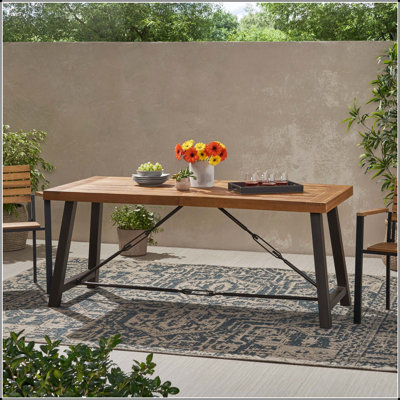 Table de salle à manger d'extérieur industrielle avec plateau en bois d'acacia et structure en fer thermolaqué