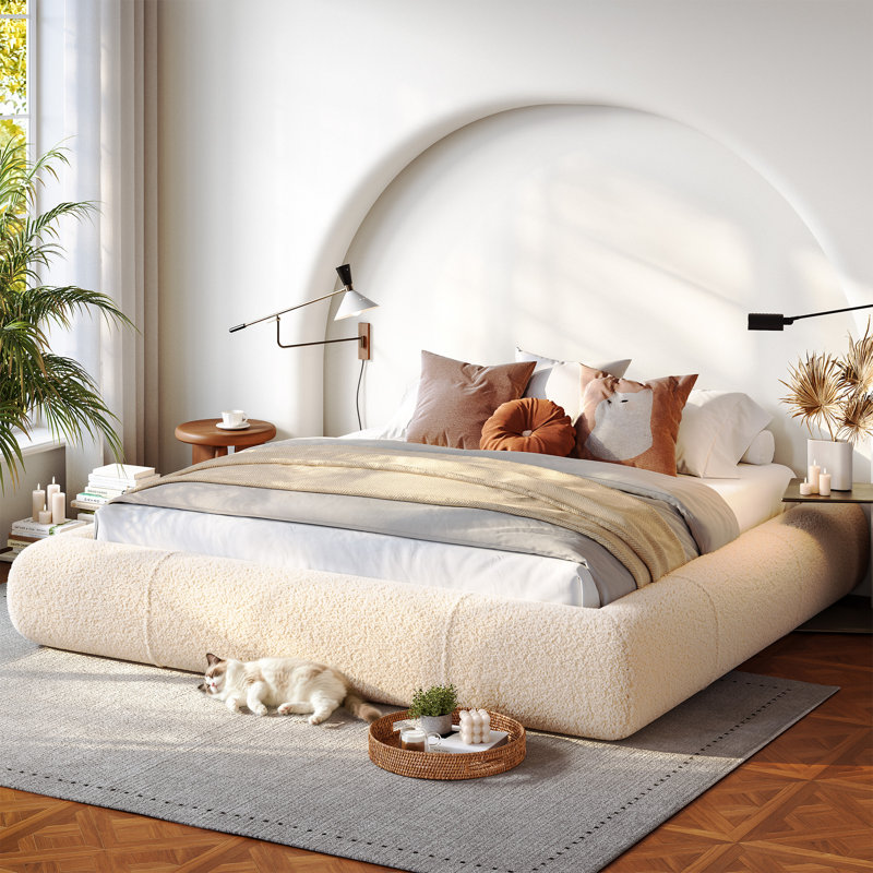  Lit de nuage doux, cadre de lit plateforme tapissier avec coins arrondis anti-collision pour la chambre à coucher