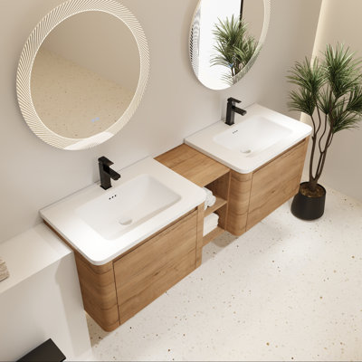 Meuble-lavabo mural avec lavabo en céramique blanche, tablettes de rangement et deux portes à fermeture en douceur
