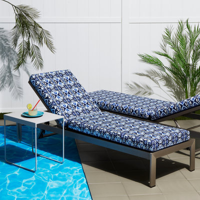 Vera Bradley Outdoor 3" Chaise Lounge Cushion
