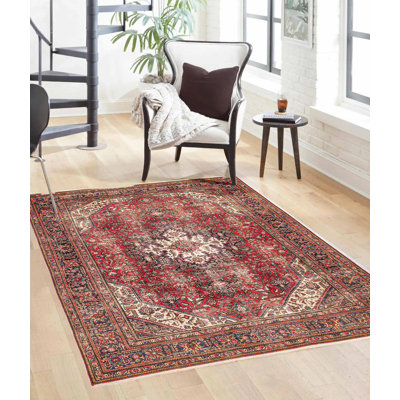 Tapis rouge Antalya 6 pi 5 po x 9 pi 7 po