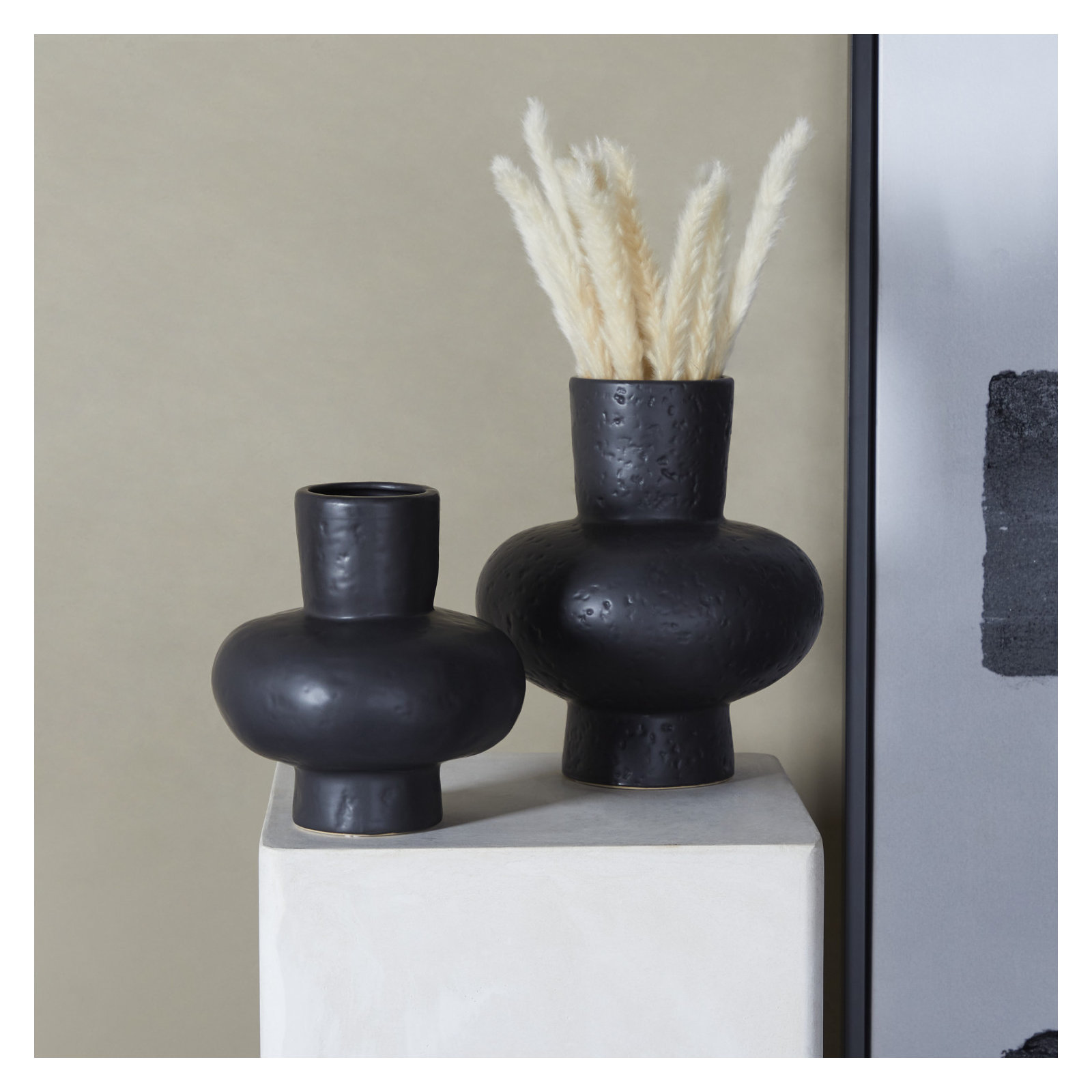 Ardi 10.95'' Stoneware Table Vase, Black