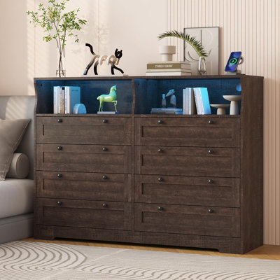 Commode 8 tiroirs 55 po de large avec rangement, DEL et station de charge