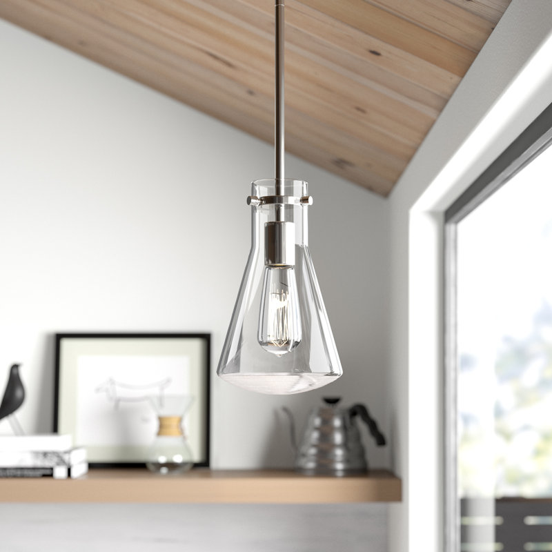 Luminaire suspendu conique à 1 lumière Renata, Chrome