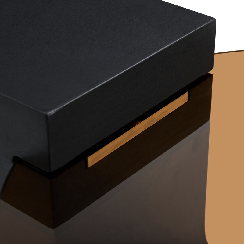 Table basse ronde à double couche avec plateau en verre transparent et pieds noirs, pieds de soutien robustes et brun