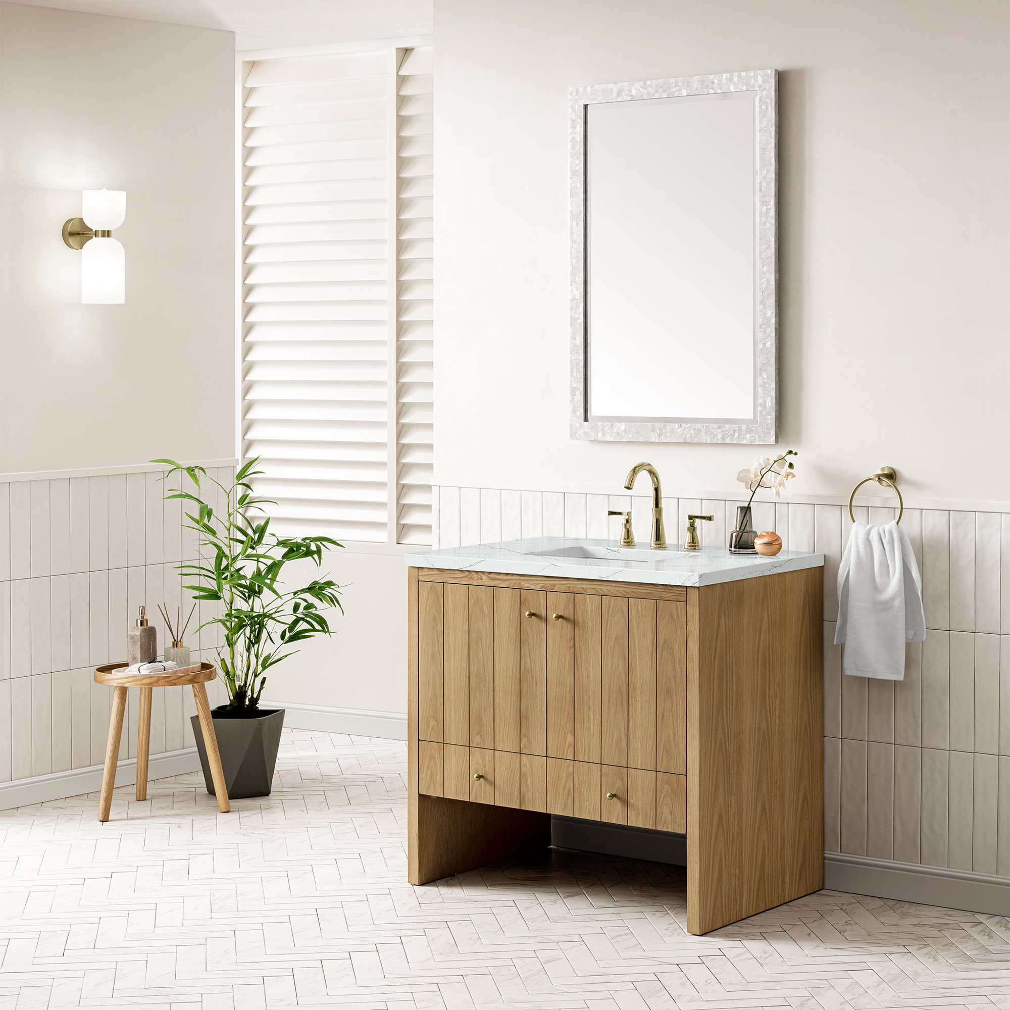 Hudson 36'' Single Bathroom Vanity, Ethereal Noctis, Light Natural Oak, 8" Widespread