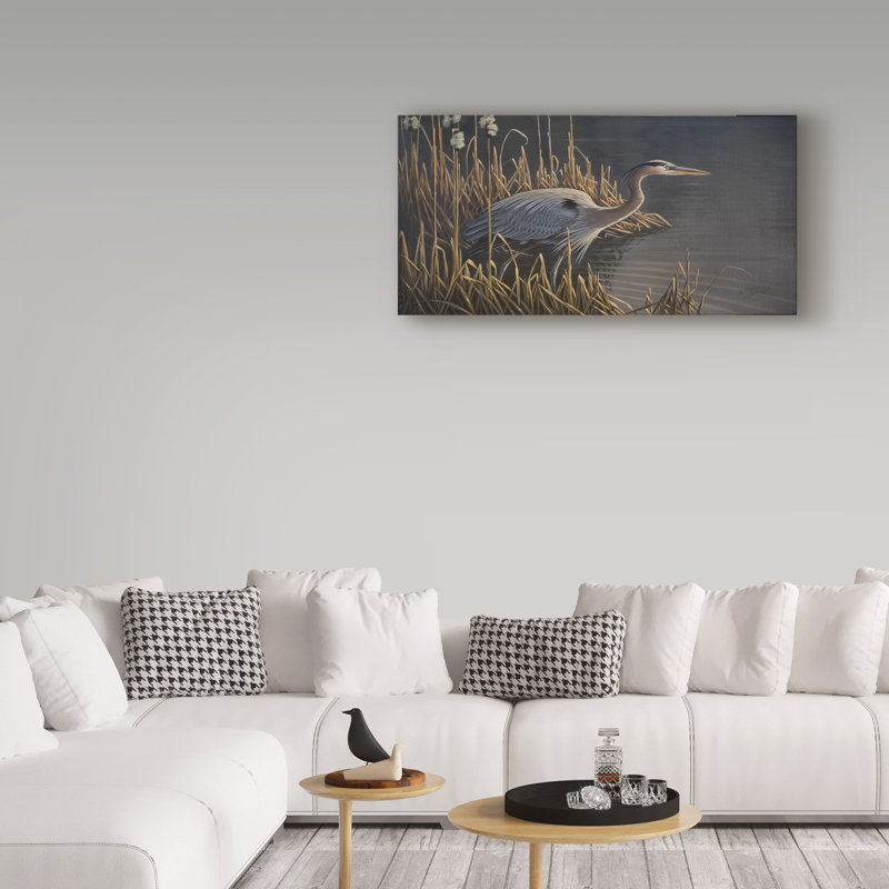 «Stalking The Edge Heron» par Berrien, impression sur toile tendue, H 16 po x l 32 po x P 2 po
