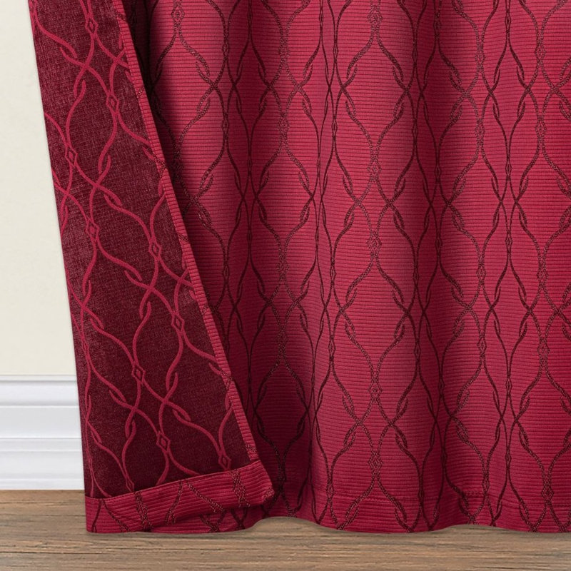 Rideau en polyester Archer-James, L 54 po x L 95 po, Rouge