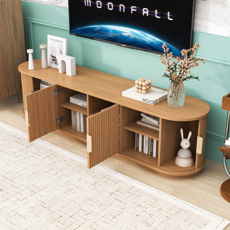 Meuble télé de style Mid-Century pour téléviseur de 75 po ou moins avec portes coulissantes cannelées et rangement dissimulé