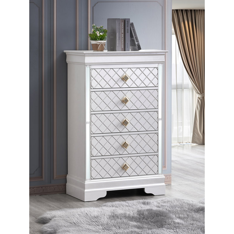 Emmanul 26D16212CDA8469CADFC3866CAAFA037 Chest Pearl White