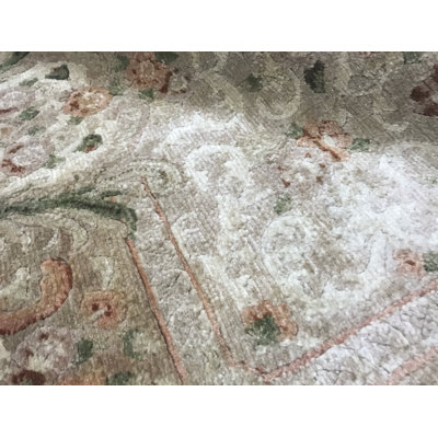 Tapis beige noué à la main de haute qualité
