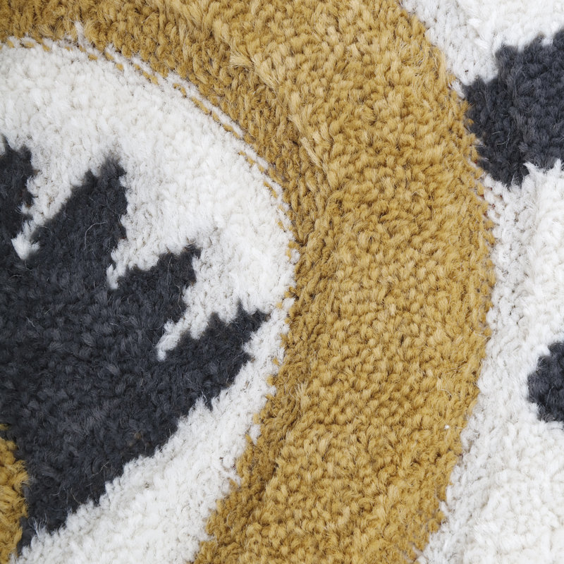 Summers Tufted Black/Yellow Rug