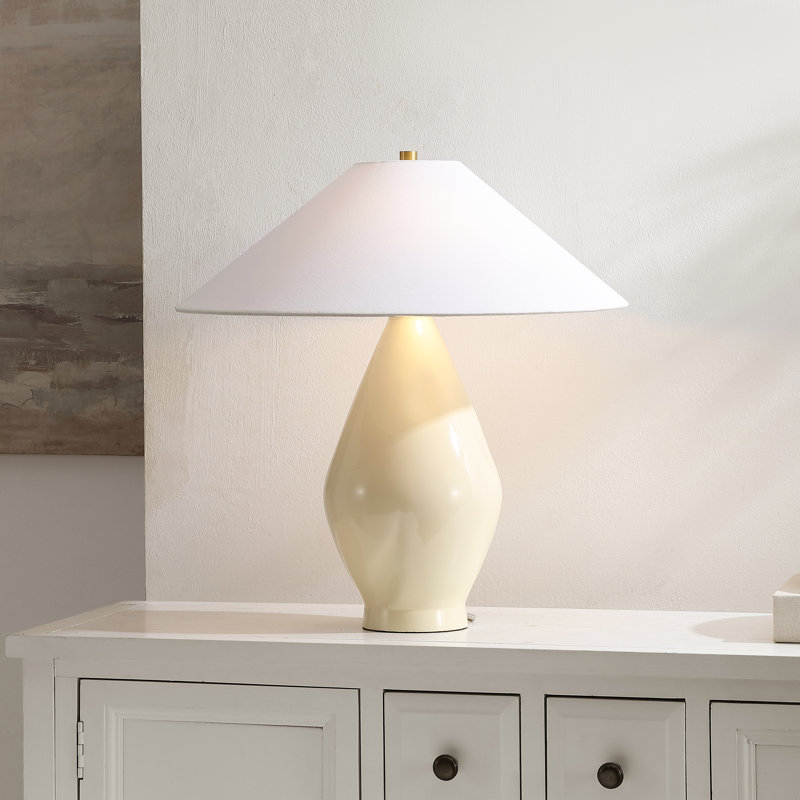 Arwen Jianna 21.5 Inch Resin Table Lamp