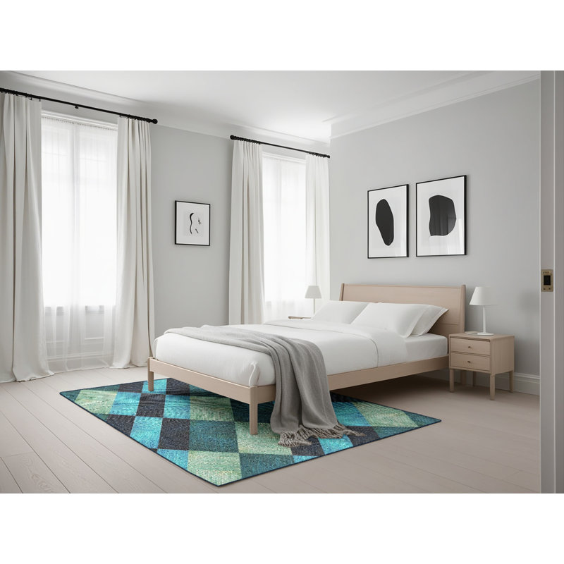 Geometric Indoor Rug, Rectangle 5' x 7'