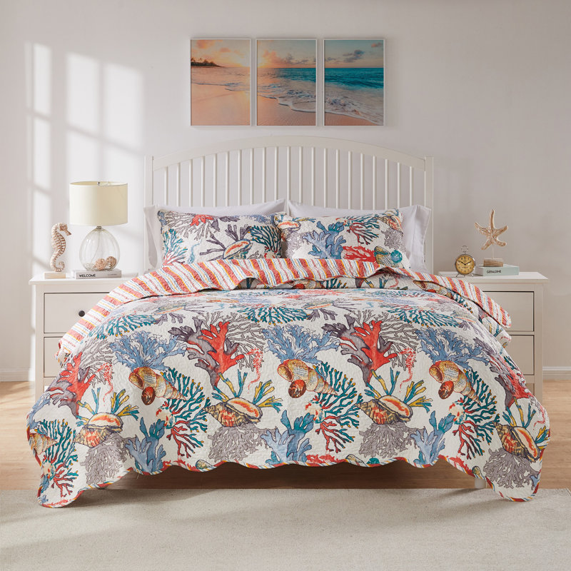 Atlantis Jade Coastal Sea Coral Full/Queen Quilt Set