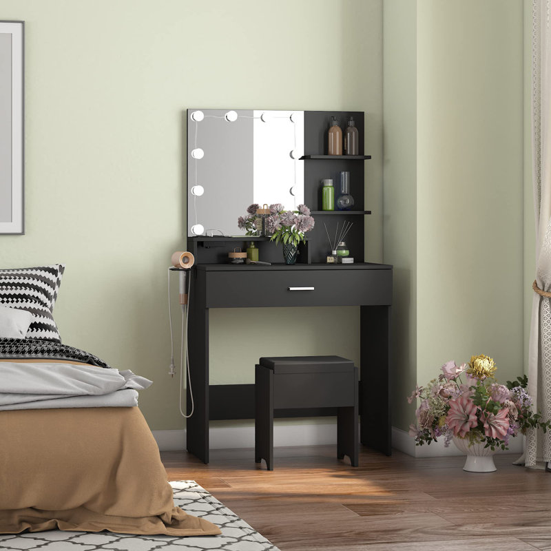 Gottberg Vanity, Black