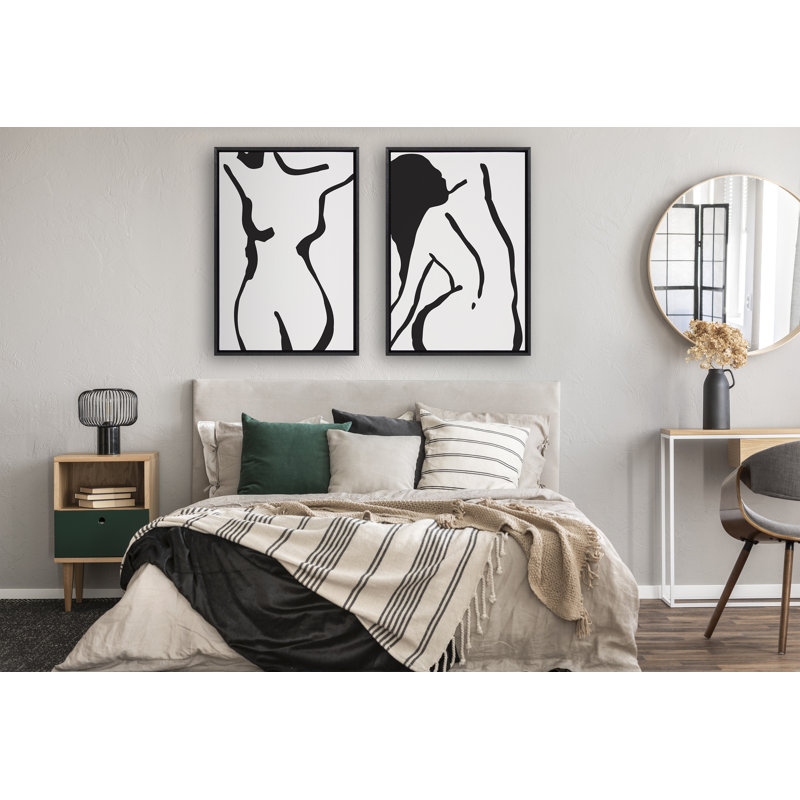 Impression sur toile encadrée «Timeless Feminine» par The Creative Bunch Studio 2, noir et blanc, Cadre noir