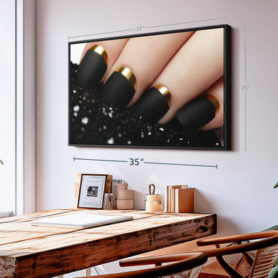 «Matte Black Nails Wall Art»