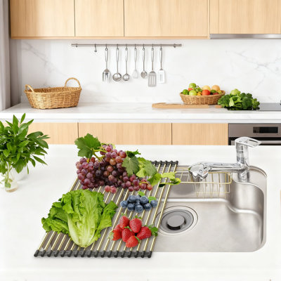 Expandable Dish Drying Rack With Heat-Resistant Silicone Mat, Retractable Drainer For Stainless Steel Sinks, Non-Slip Rolling Design For Countertop Storage And Insulation