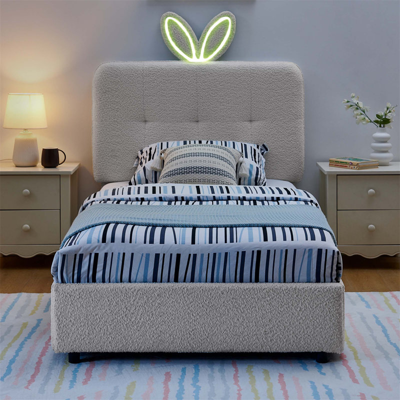 Lit tapissier avec tête de lit en lapin, éclairage à DEL intégré et quatre tiroirs de rangement spacieux sous le lit pour les chambres à coucher modernes.