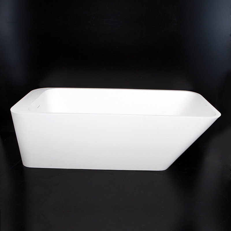 Plaza 67'' L Freestanding Soaking Bathtub, Matte White