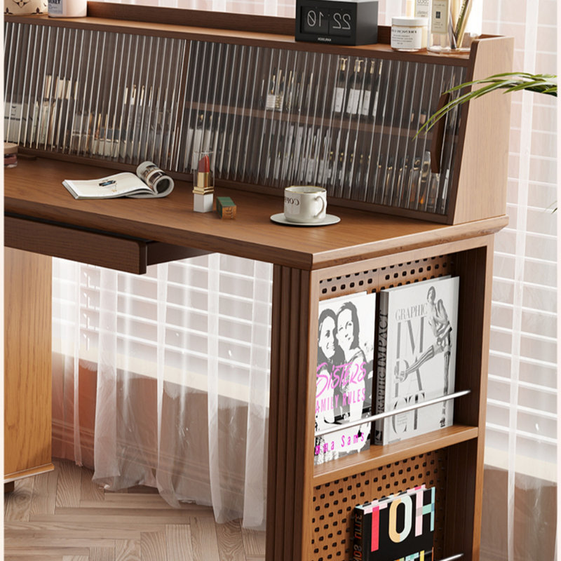 Commode de style rétro, Brun
