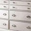 Commode 6 tiroirs de 63 pouces de largeur, boutons en cristal, détails moulés, argent