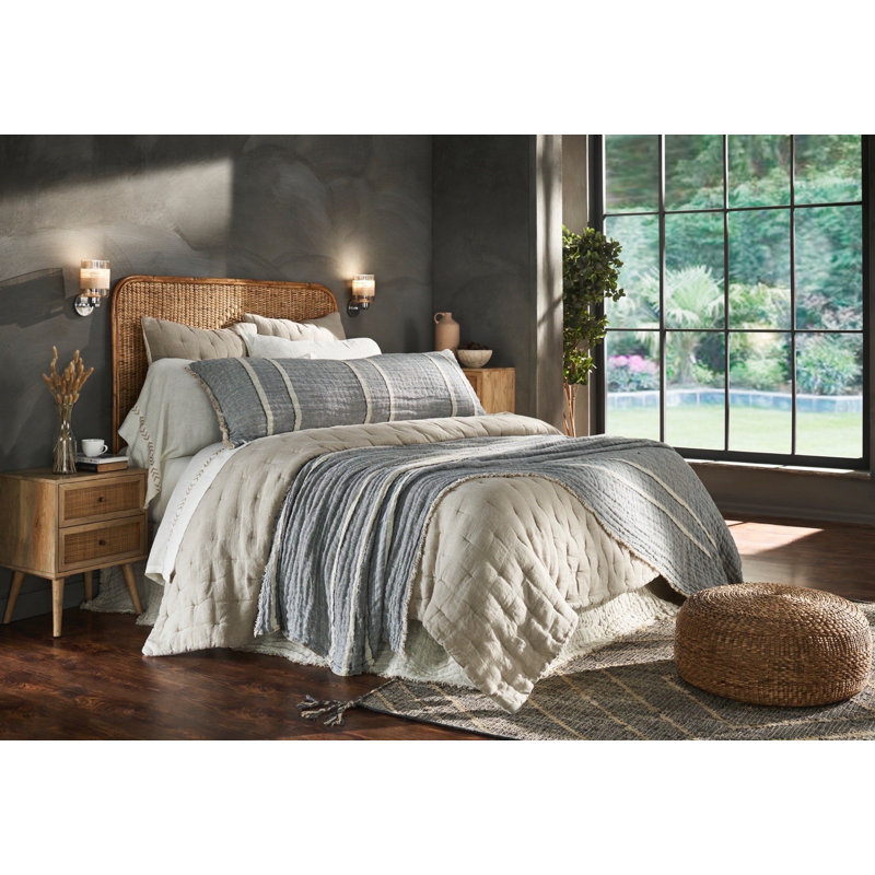 Coverlet, Limestone