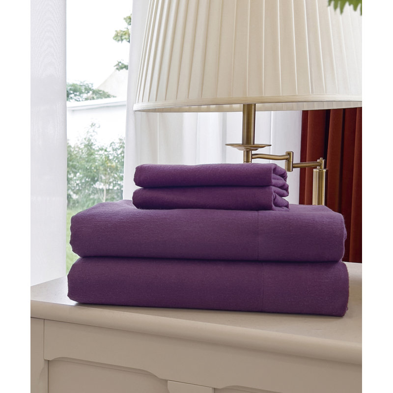 Elegant Comfort Luxuriously Soft 4-Piece Velvet Plush Flannel Sheet Set - Premium Quality -Cozy Warm, Anti-Static, Non Pilling Fuzzy Velvet Flannel Fleece Deep Pocket Sheet Set