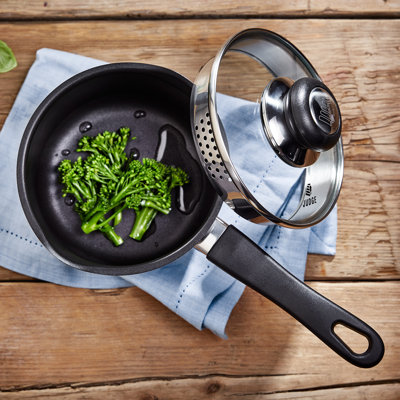 Judge Vista Non-Stick Saucepan with Draining Glass Lid