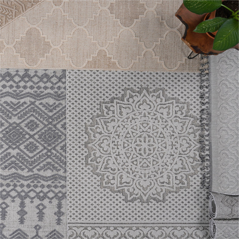 Tapis d'intérieur / extérieur crème / treillis 96 * 26 pouces Guros Collection