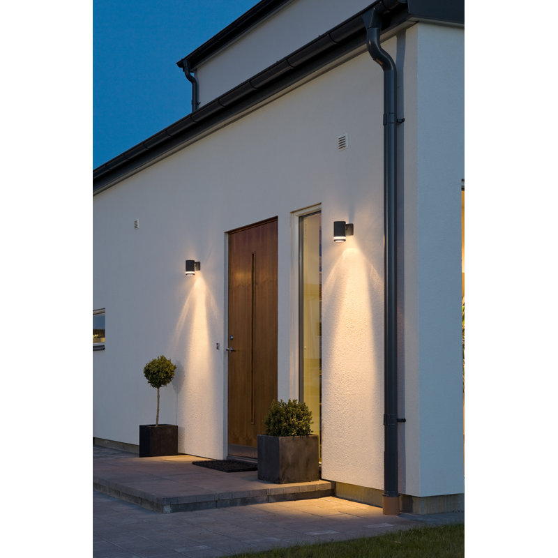 Modena Outdoor Armed Sconce, Black
