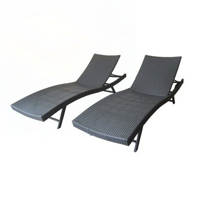 Chaise longue de patio en bois