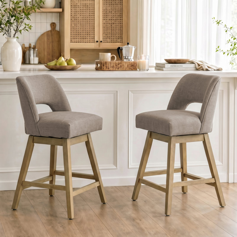 Tabourets de bar pivotants à 360 ° Bisto avec structure en bois massif , Polyester brun, Finition en chêne clair