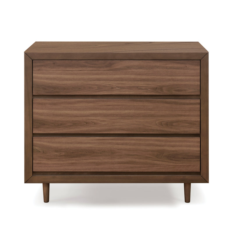 Nifty Convertible Standard Nursery Furniture Set