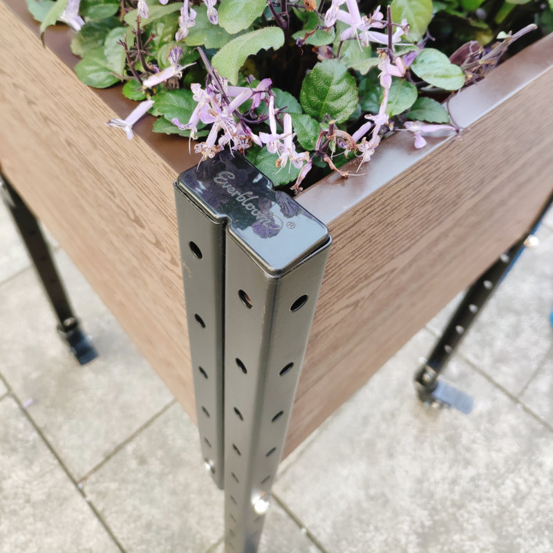 Elevated Planter, Brown